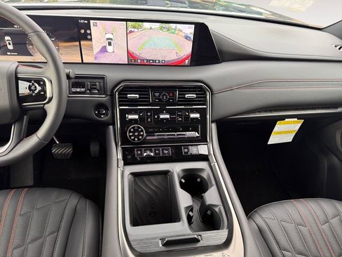 New 2026 Nissan Armada PRO-4X w/ Captain's Chari Seat Package image 11