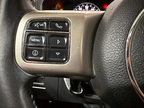 Used 2012 Jeep Liberty Limited Jet image 35