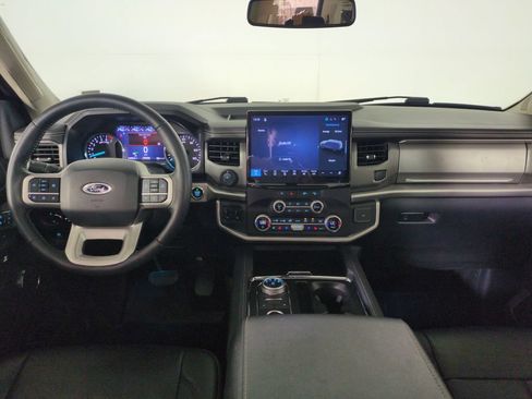 Used 2024 Ford Expedition Max XLT AWD/4WD image 12
