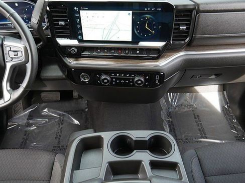 Used 2023 Chevrolet Silverado 1500 LT image 20