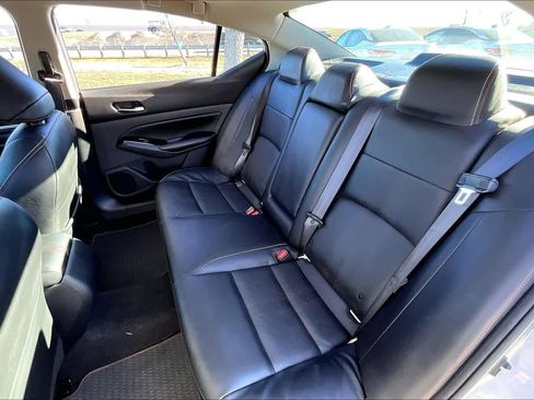 Used 2024 Nissan Altima 2.5 SR w/ SR Premium Package image 20