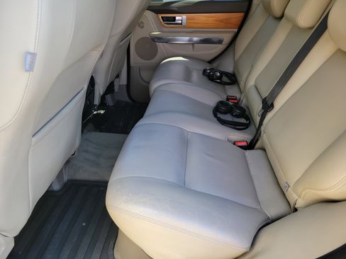 Used 2013 Land Rover Range Rover Sport GT Limited Edition image 9