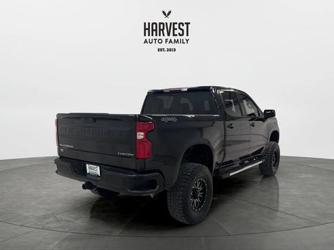 Used 2020 Chevrolet Silverado 1500 Custom w/ Custom Value Package AWD/4WD image 6