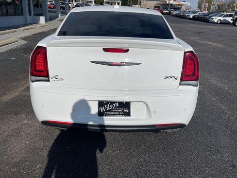 Used 2021 Chrysler 300 S w/ S Model Appearance Package image 6