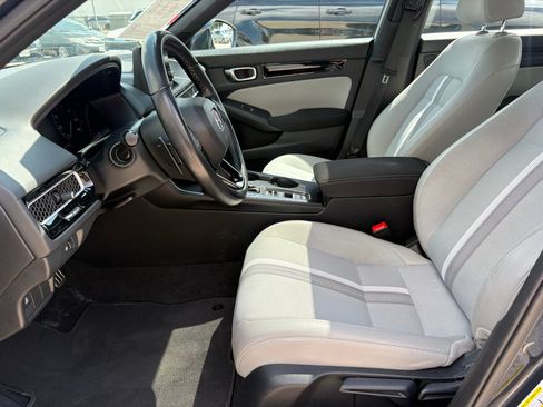 Certified 2025 Honda Civic Sport image 10