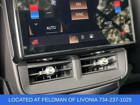 Used 2026 Cadillac Vistiq Sport w/ LPO, Floor Liner Package AWD/4WD image 38