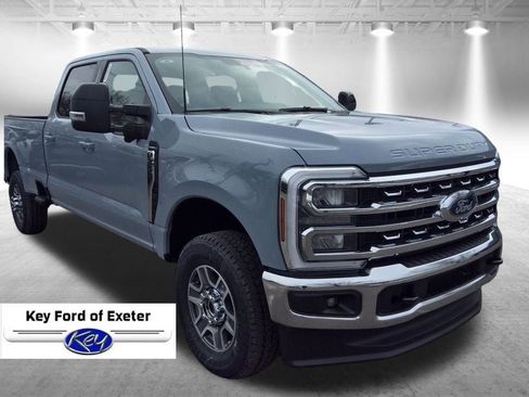 New 2026 Ford F350 Lariat w/ FX4 Off-Road Package image 2