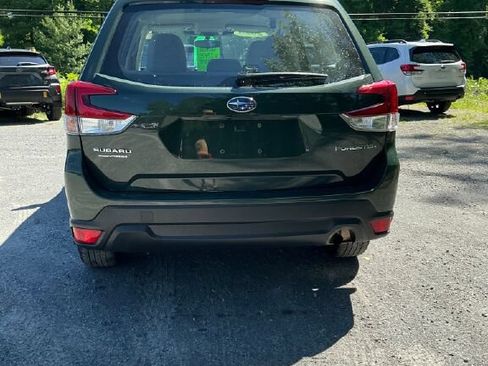 Used 2023 Subaru Forester AWD/4WD image 4