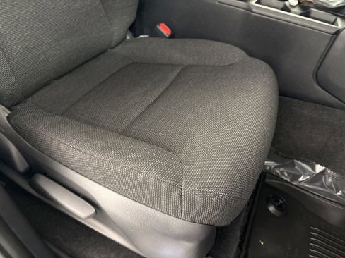 Used 2025 Toyota Land Cruiser image 30