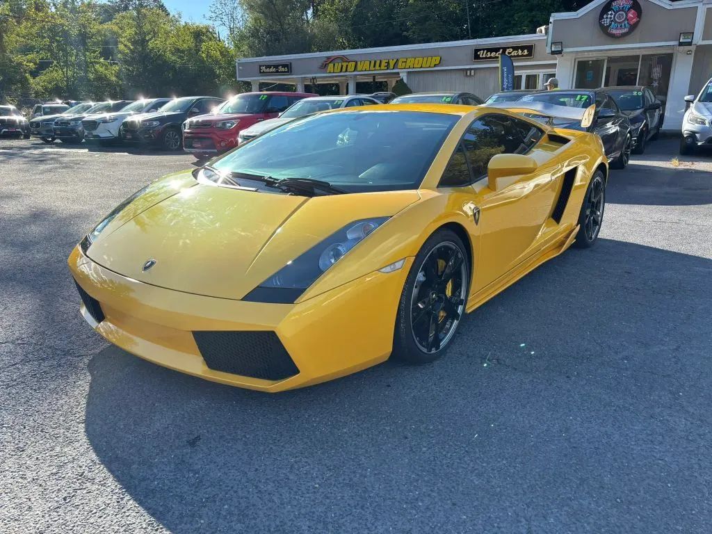 Used 2004 Lamborghini Gallardo AWD/4WD image 4