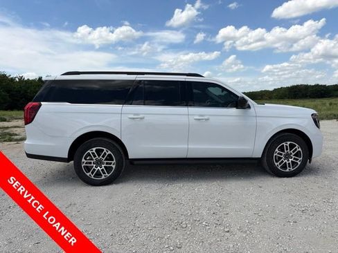 New 2026 Ford Expedition Max Active AWD/4WD image 8