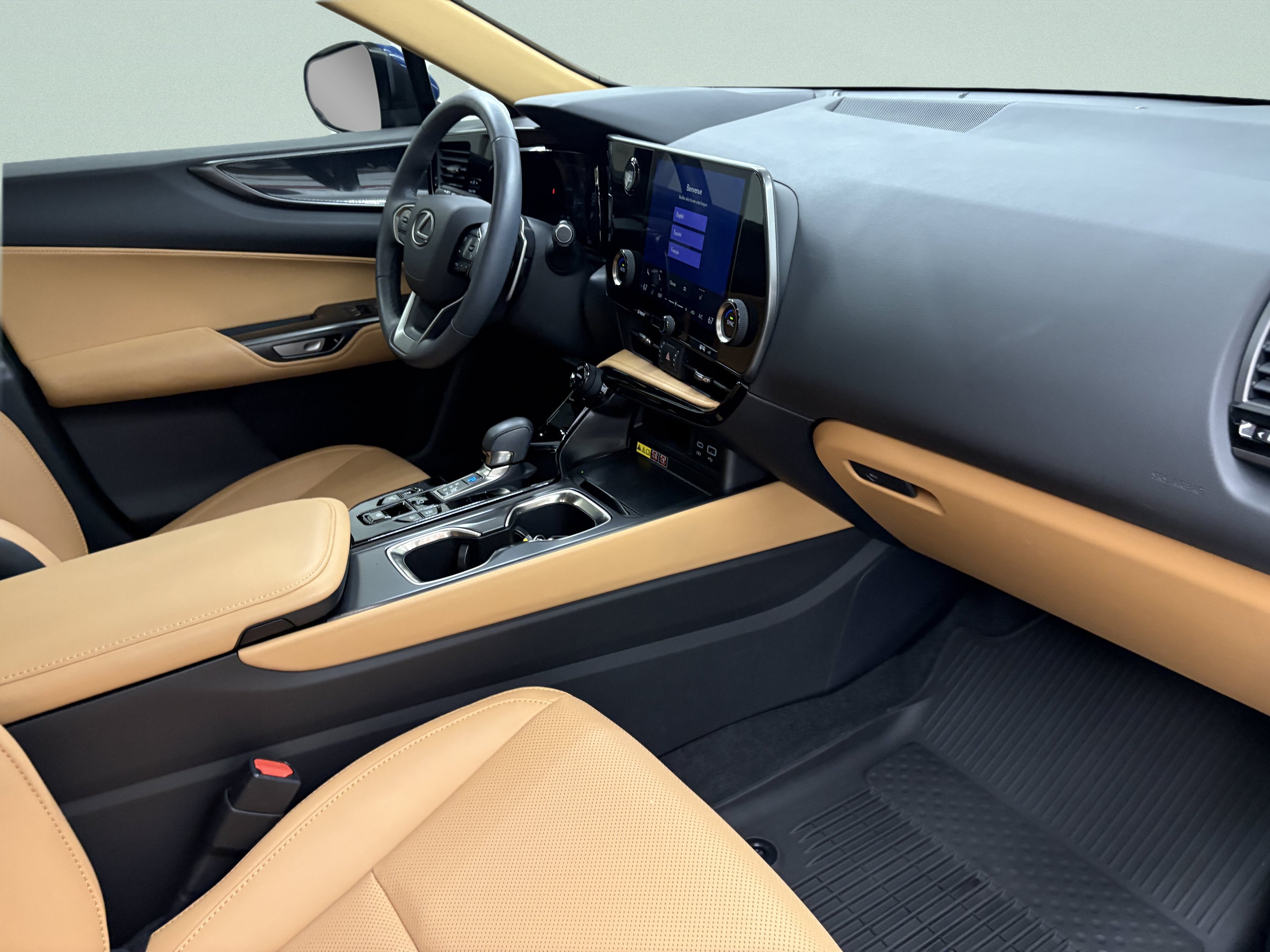 Used 2025 Lexus NX 350 AWD w/ Accessory Package (2T) image 22