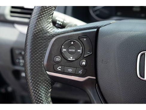 Used 2024 Honda Passport EX-L image 17