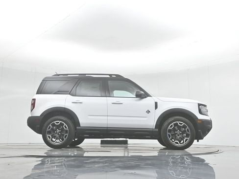New 2025 Ford Bronco Sport Outer Banks image 21