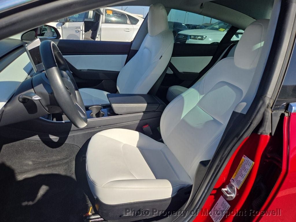 Used 2019 Tesla Model 3 Standard Range Plus RWD image 2