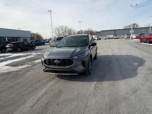 Used 2025 Ford Escape ST-Line w/ Equipment Group 301A image 47