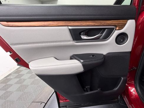 Used 2022 Honda CR-V Touring image 40
