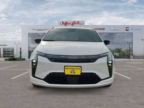 New 2027 Chrysler Pacifica Select FWD image 8