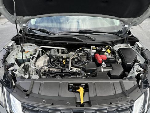 Used 2021 Nissan Rogue SL FWD image 18