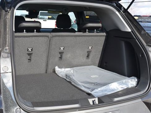 Used 2023 Jeep Compass Limited image 30