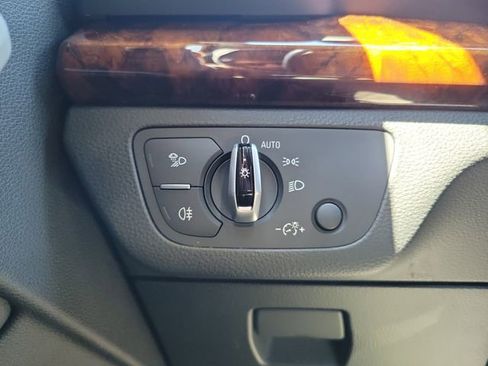 Used 2018 Audi Q5 2.0T Premium Plus image 29