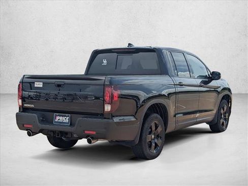 Used 2024 Honda Ridgeline Black Edition image 5
