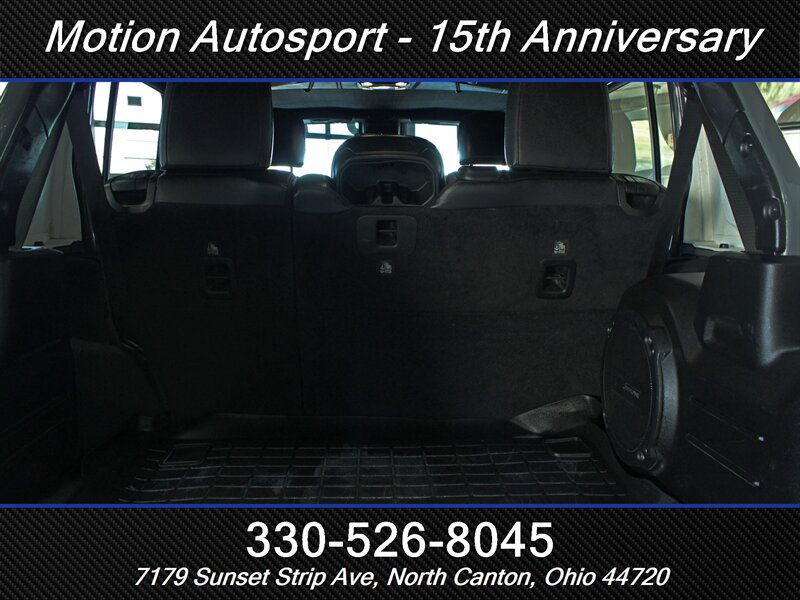 Used 2019 Jeep Wrangler Unlimited Sahara w/ Advanced Safety Group AWD/4WD image 7