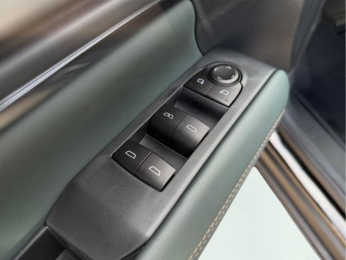 New 2026 GMC Terrain AT4 w/ Convenience Package III image 34