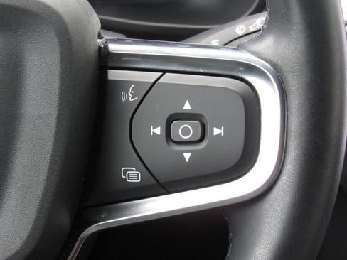 Used 2024 Volvo XC40 B5 Core AWD/4WD image 26