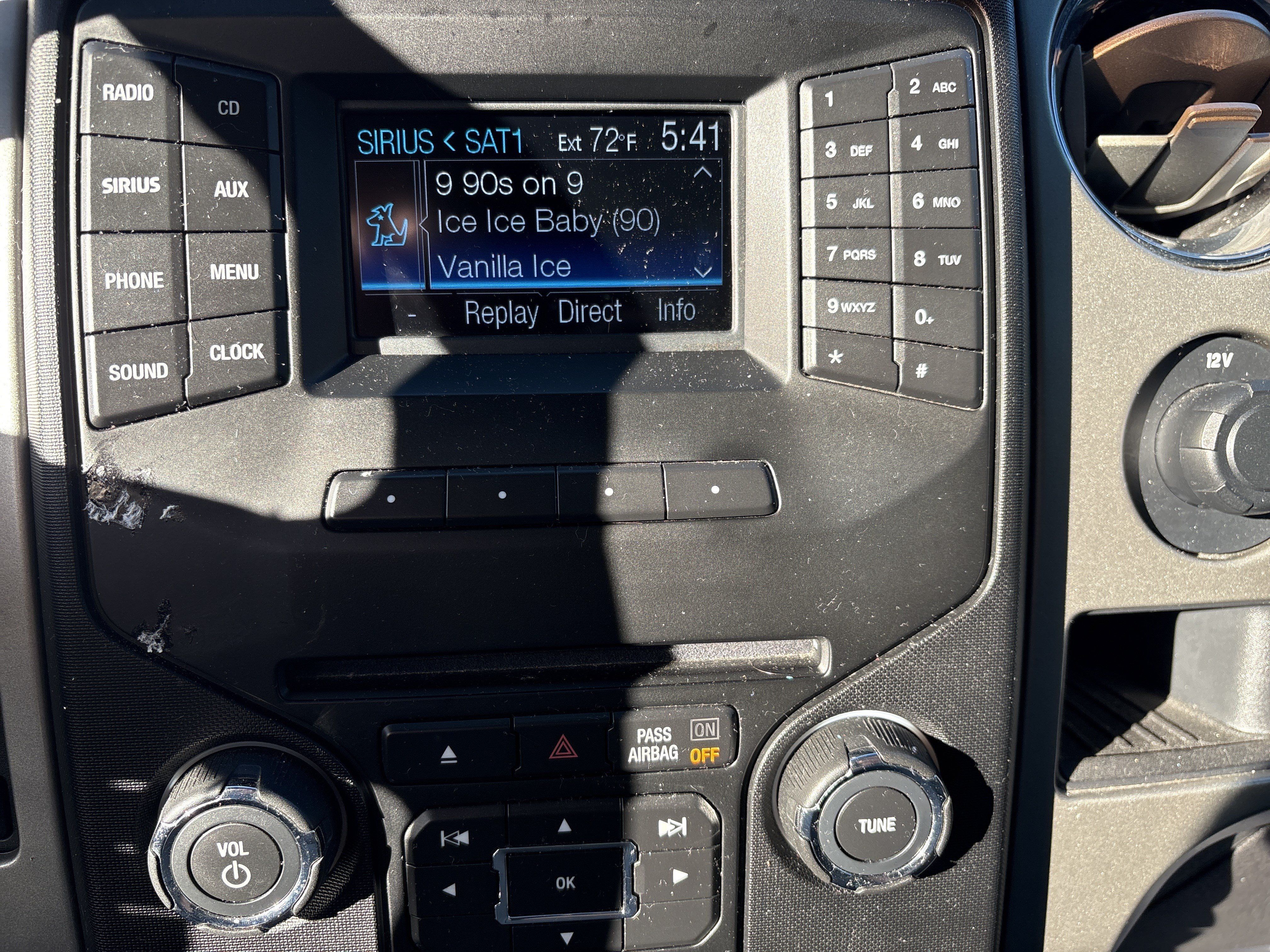 Used 2014 Ford F150 XLT w/ Equipment Group 302A Luxury AWD/4WD image 17