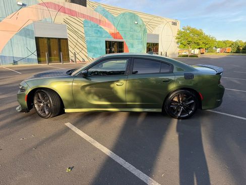 Used 2019 Dodge Charger R/T w/ Plus Group image 3