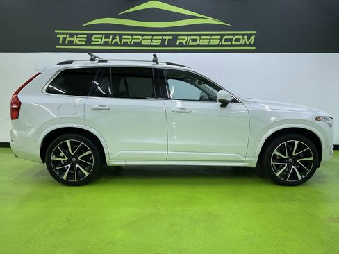 Used 2019 Volvo XC90 T6 Momentum w/ Advanced Package AWD/4WD image 11