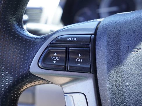 Used 2015 Honda Odyssey EX image 12