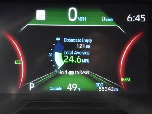 Used 2024 Toyota RAV4 XLE image 29