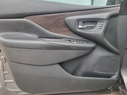 Used 2019 Nissan Murano Platinum AWD/4WD image 16