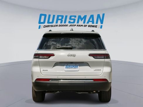 New 2025 Jeep Grand Cherokee L Laredo w/ Luxury Tech Group I image 5