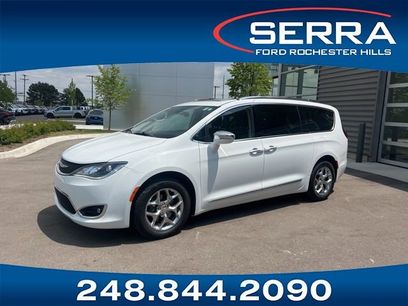 Used 2019 Chrysler Pacifica Limited