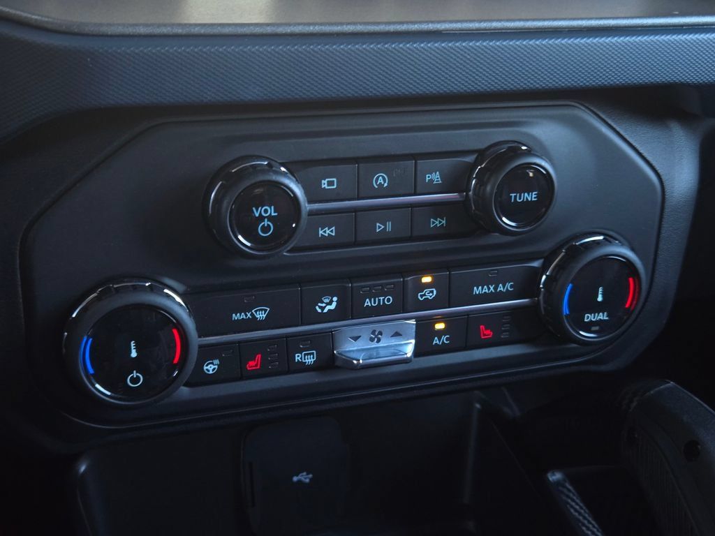 Used 2022 Ford Bronco Raptor AWD/4WD image 20