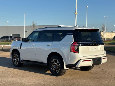 New 2026 Nissan Armada SL w/ Captain's Chari Seat Package image 6