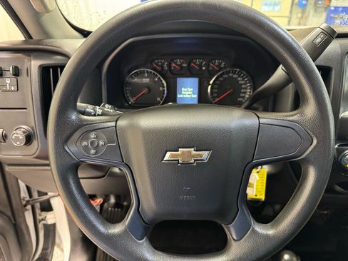 Used 2019 Chevrolet Silverado 2500 W/T AWD/4WD image 13