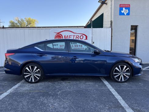 Used 2021 Nissan Altima 2.5 SR image 7