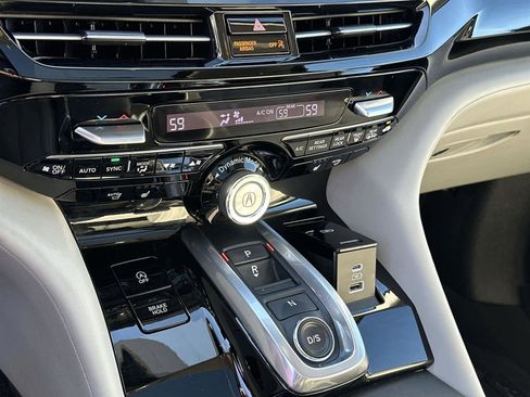 Certified 2023 Acura MDX SH-AWD w/ Technology Package image 27