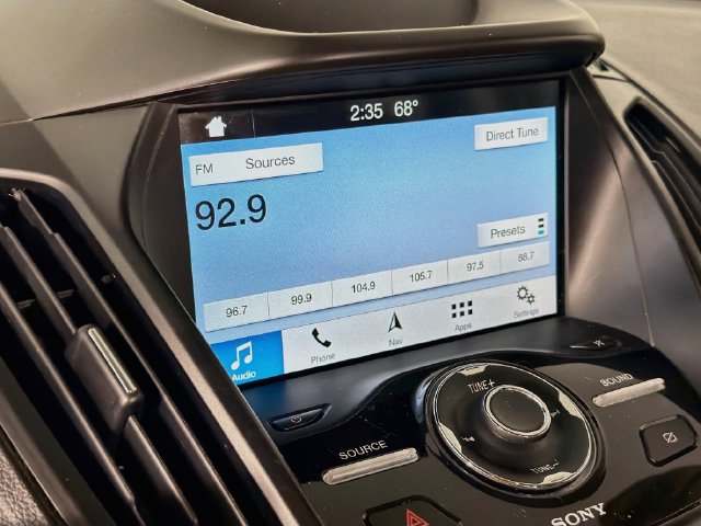 Used 2019 Ford Escape Titanium AWD/4WD image 15