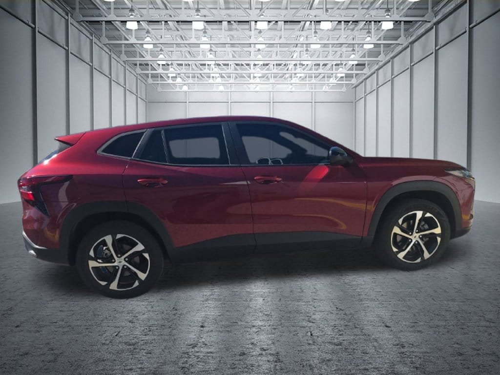 Certified 2024 Chevrolet Trax RS FWD image 8