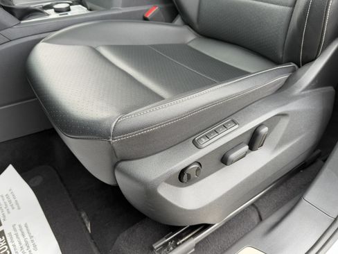 Used 2023 Volkswagen Atlas SEL image 13