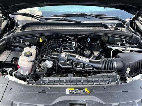 Used 2023 Jeep Grand Cherokee Altitude image 30