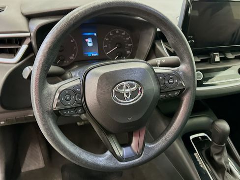 Used 2024 Toyota Corolla LE FWD image 18