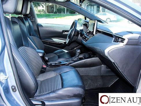 Used 2020 Toyota Corolla XSE FWD image 15