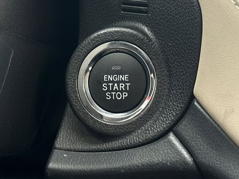 Used 2021 Subaru Outback Limited w/ Popular Package #2 image 23