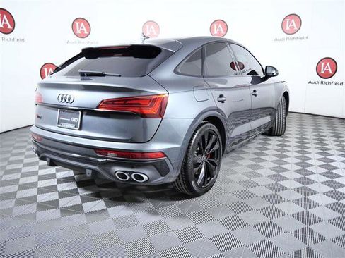 Used 2024 Audi SQ5 Premium Plus w/ S Sport Package image 8
